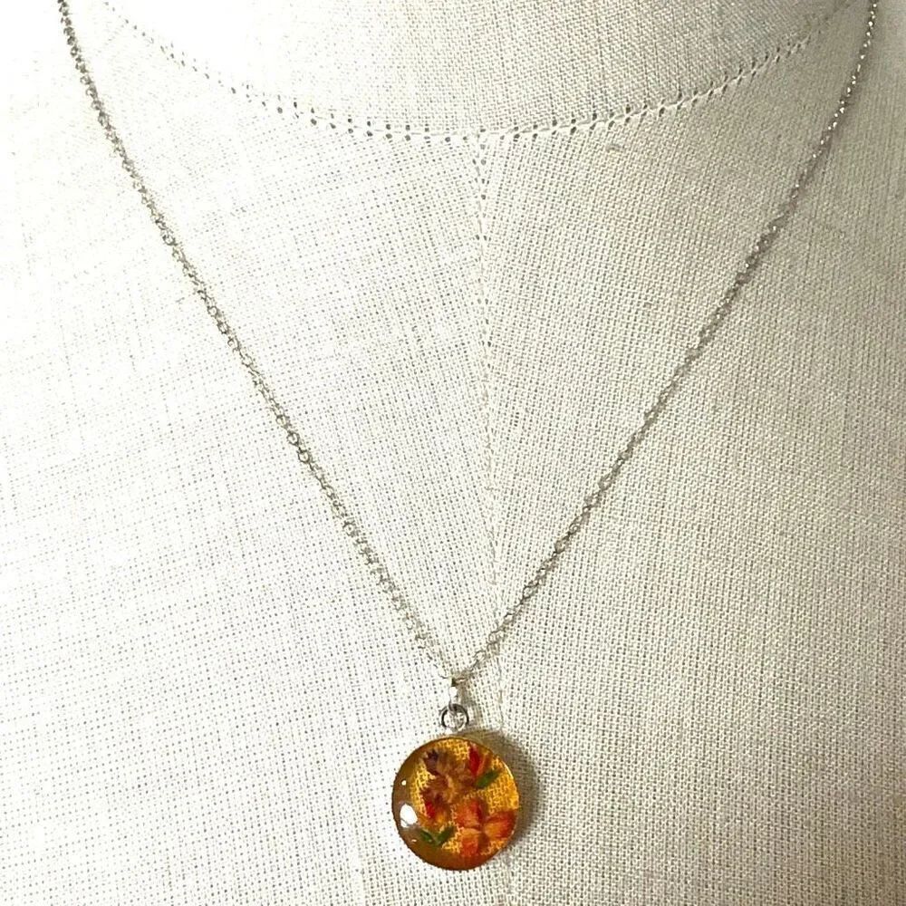 Vintage Sterling Silver Pressed Flower Resin Necklace